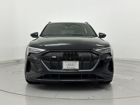 Used 2022 Audi e-tron Chronos AWD/4WD image 6