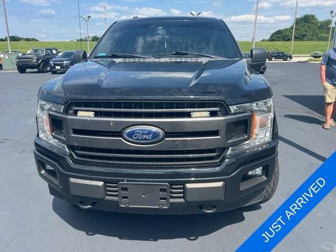 Used 2018 Ford F150 XLT w/ Equipment Group 302A Luxury AWD/4WD image 2