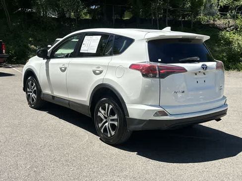 Used 2017 Toyota RAV4 LE w/ All Weather Liner Package AWD/4WD image 26