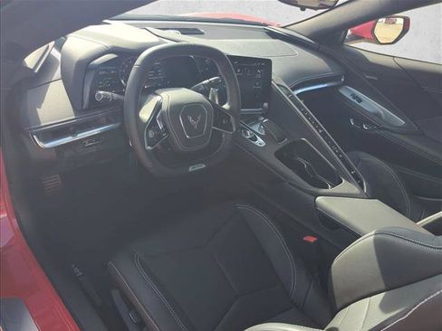 Used 2025 Chevrolet Corvette Z06 RWD image 9