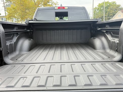 Used 2019 RAM 1500 Big Horn image 39