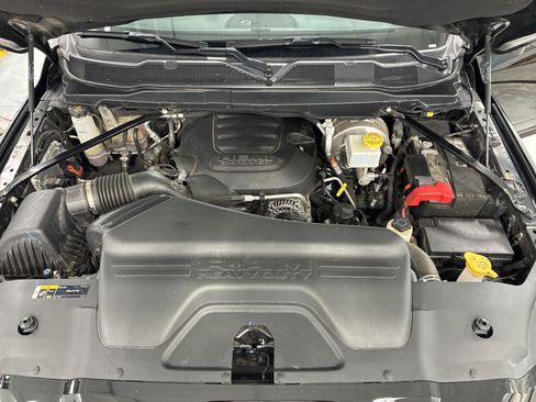 Certified 2024 RAM 2500 Big Horn w/ Night Edition AWD/4WD image 8