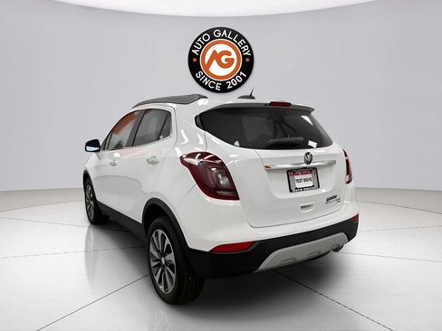 Used 2022 Buick Encore Preferred w/ Safety Package AWD/4WD image 5