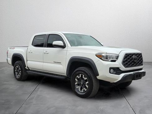 Used 2021 Toyota Tacoma TRD Off-Road AWD/4WD image 6