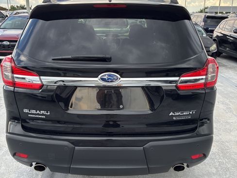Used 2022 Subaru Ascent Limited w/ Technology Package AWD/4WD image 9