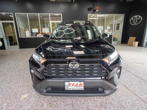 Used 2020 Toyota RAV4 XLE w/ Convenience Package AWD/4WD image 6