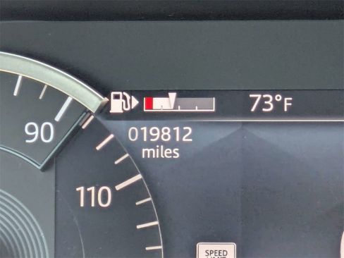 Used 2022 Land Rover Range Rover Evoque R-Dynamic S image 39