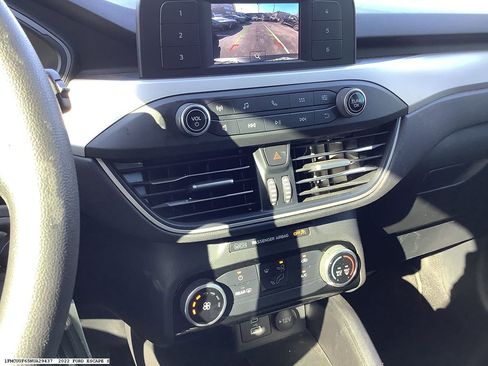 Used 2022 Ford Escape S image 8