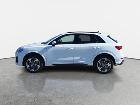 New 2025 Audi Q3 2.0T Premium image 8