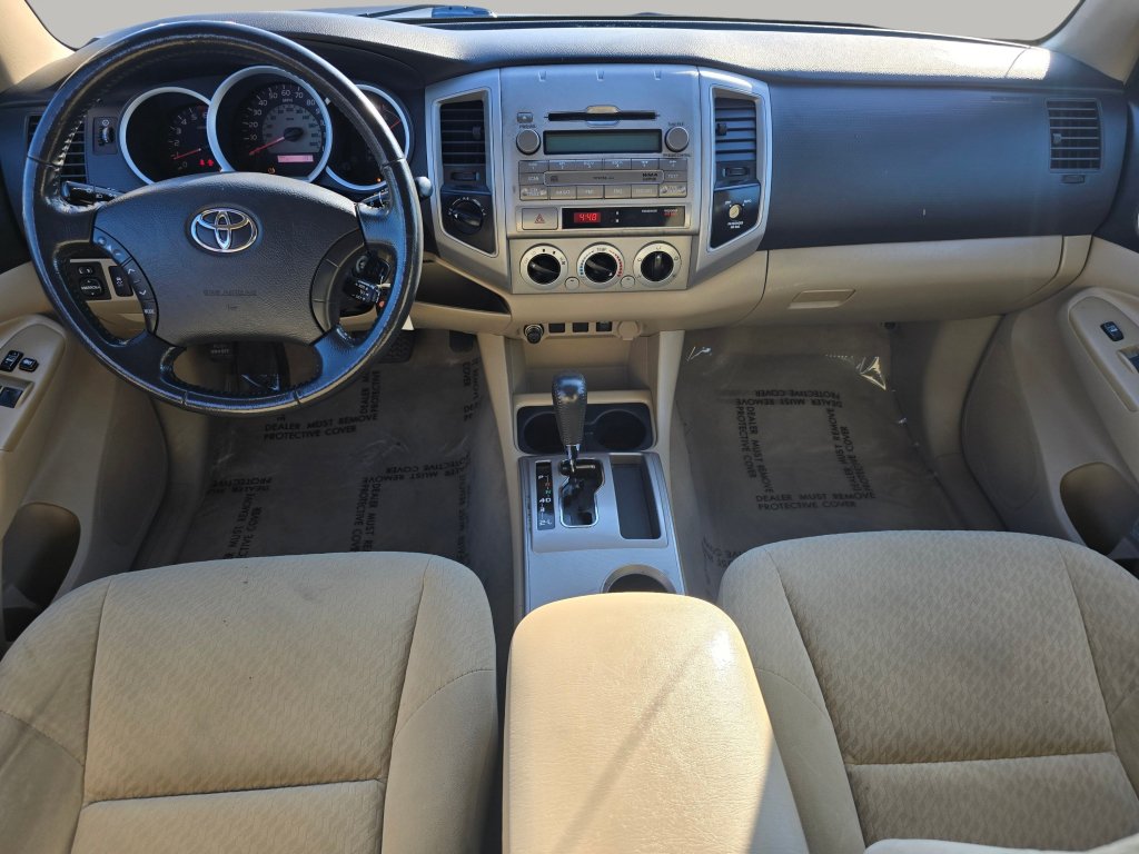 Used 2010 Toyota Tacoma 4x4 Access Cab V6 image 2