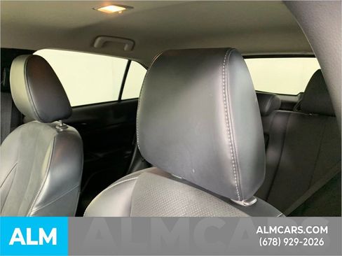 Used 2024 Mitsubishi Eclipse Cross SE image 21