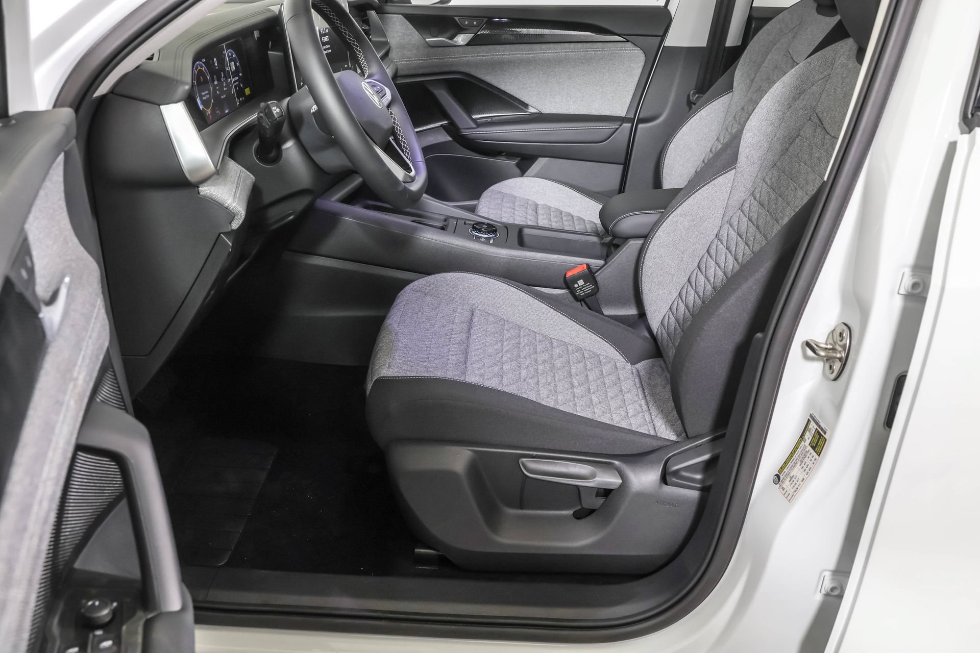 Used 2026 Volkswagen Tiguan S AWD/4WD image 20