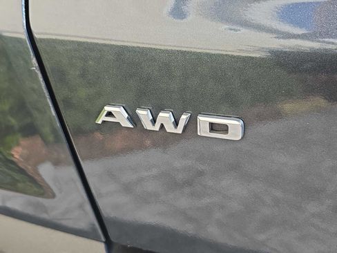 Used 2020 Cadillac XT5 Premium Luxury image 7