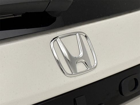 New 2025 Honda Pilot EX-L image 10