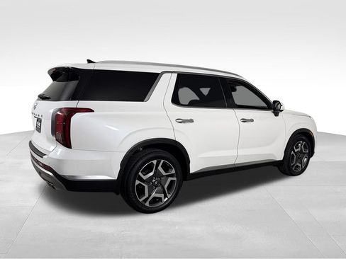 Used 2023 Hyundai Palisade Limited FWD image 7