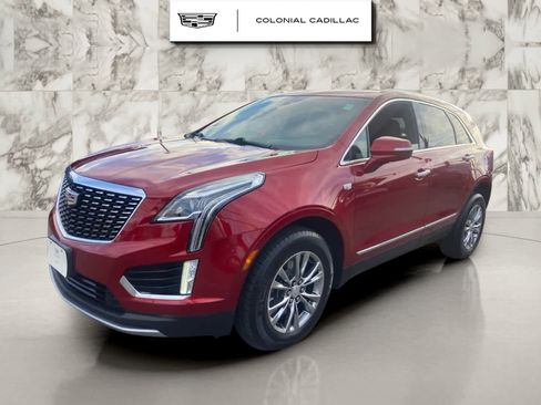 Used 2021 Cadillac XT5 Premium Luxury image 2
