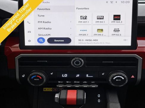 Used 2025 Toyota Tacoma TRD Sport w/ TRD Sport Upgrade Package AWD/4WD image 21