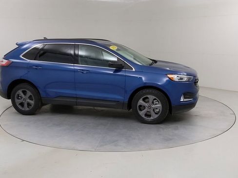 Certified 2022 Ford Edge SEL w/ Sport Appearance Package AWD/4WD image 11