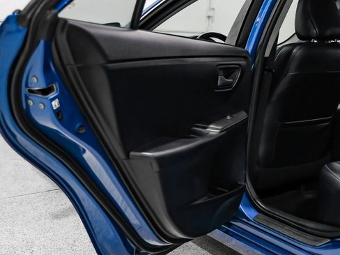 Used 2016 Toyota Camry SE image 46