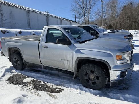 Used 2014 GMC Sierra 1500 4x4 Regular Cab w/ Sierra Convenience Package image 4