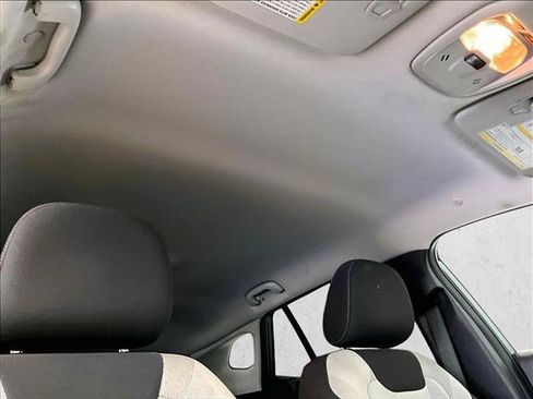 Used 2024 Chevrolet Trax LS FWD image 17