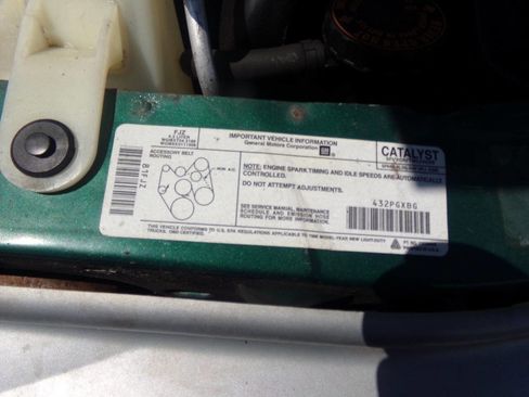 Used 1998 Chevrolet Astro w/ Convenience Group image 36