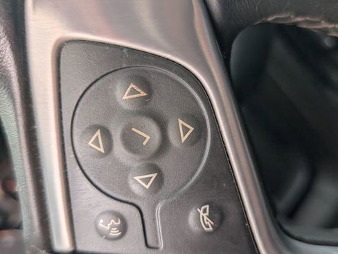 Used 2015 GMC Sierra 1500 SLE image 10