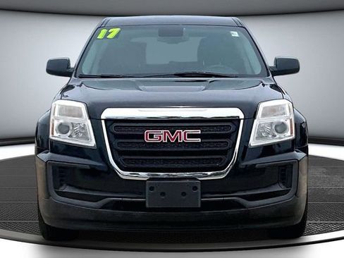 Used 2017 GMC Terrain SLE FWD image 2