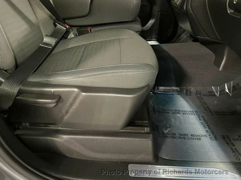 Used 2019 GMC Sierra 1500 SLE AWD/4WD image 17
