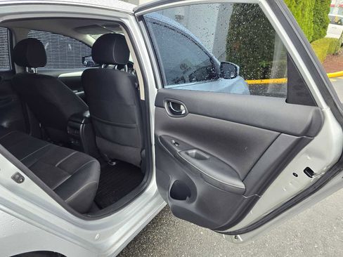 Used 2018 Nissan Sentra S image 14