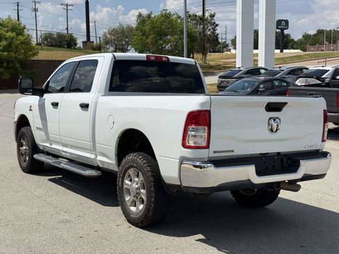 Used 2024 RAM 2500 Big Horn AWD/4WD image 11