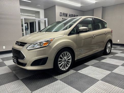 Used 2017 Ford C-MAX SE FWD image 2
