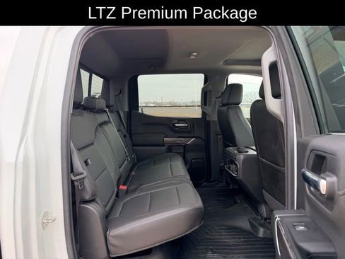 Used 2019 Chevrolet Silverado 1500 LTZ w/ LTZ Premium Package image 8