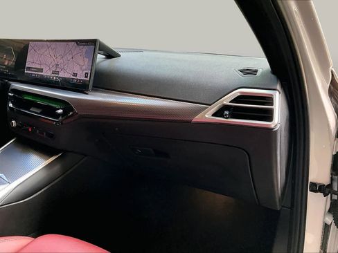 Used 2025 BMW 330i Sedan RWD image 18