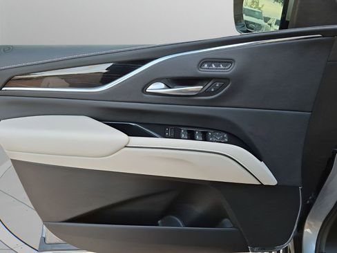 Used 2023 Cadillac Escalade Sport w/ Touring Package image 26