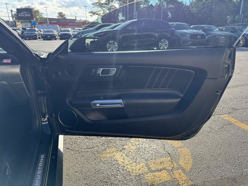 Used 2018 Ford Mustang GT Premium w/ Black Accent Package RWD image 32