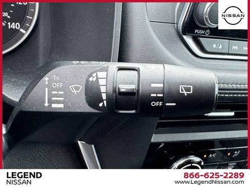 Used 2023 Nissan Rogue S AWD/4WD image 24