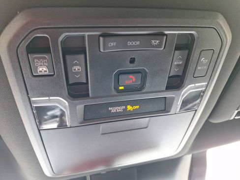 Used 2023 Toyota Tundra Platinum RWD image 27