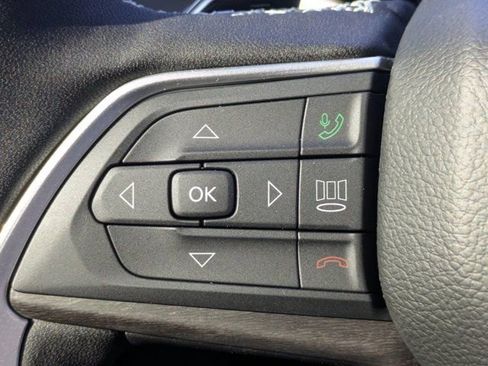 New 2025 Jeep Grand Cherokee L Limited w/ Black Appearance Package image 22