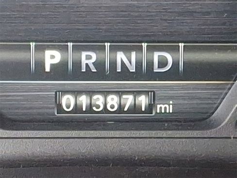 Used 2022 RAM 2500 Big Horn w/ Level C Equiment Group image 19