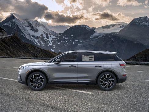 New 2026 Lincoln Corsair Reserve AWD/4WD image 3