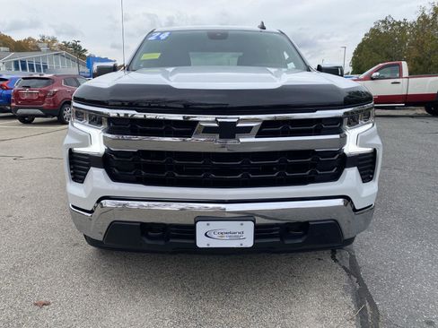 Used 2024 Chevrolet Silverado 1500 LT image 2