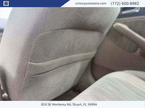 Used 2004 Honda Civic LX image 36