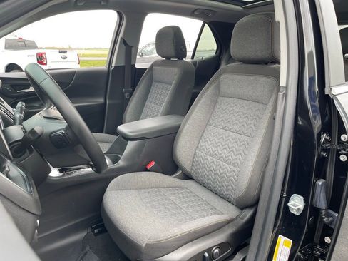 Used 2023 Chevrolet Equinox LT image 14