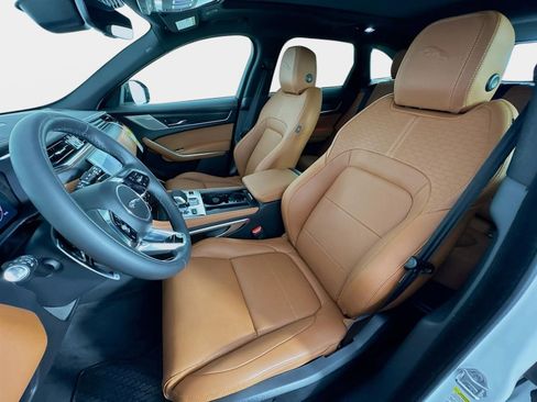 New 2026 Jaguar F-PACE R-Dynamic S AWD/4WD image 11