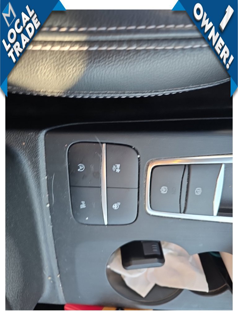Used 2020 Ford Escape Titanium AWD/4WD image 18