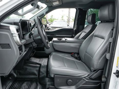 Used 2024 Ford F250 XL w/ XL Chrome Package RWD image 17