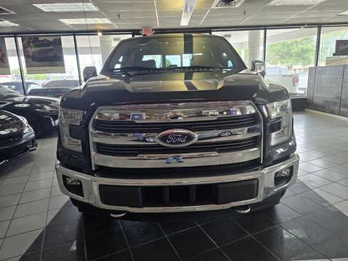 Used 2017 Ford F150 Lariat w/ Equipment Group 502A Luxury AWD/4WD image 2