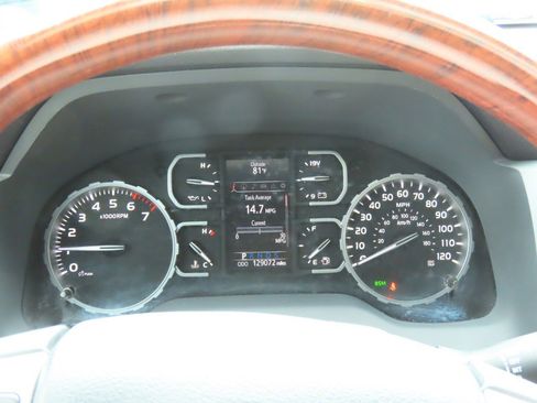 Used 2018 Toyota Tundra 1794 Edition image 28