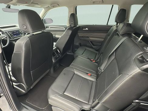 Used 2023 Volkswagen Atlas SE AWD/4WD image 9